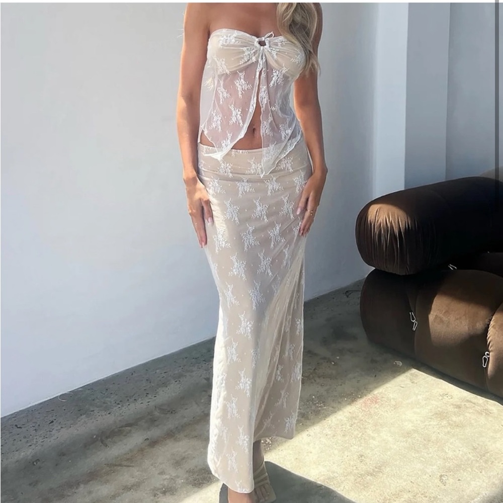 Tiger Mist Karolina Set!! White